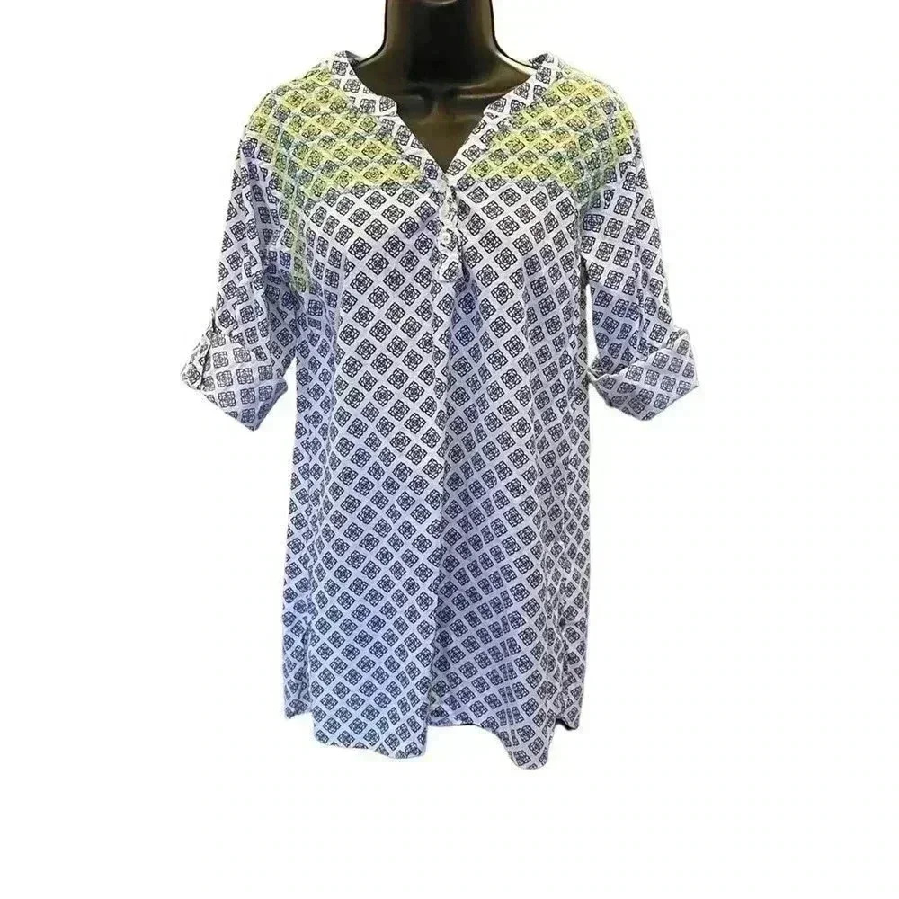 HATLEY Green Embroidery on Blue Pattern Swim Coverup - size Medium